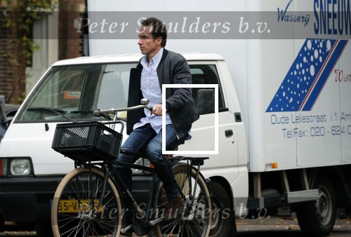 Amsterdam 18 oktober 2018
Jacob Derwig in amsterdam zuid op de fiets.