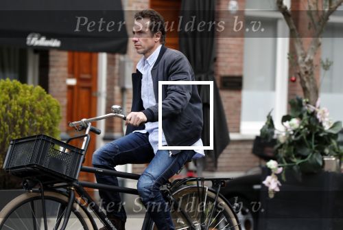 Amsterdam 18 oktober 2018
Jacob Derwig in amsterdam zuid op de fiets.