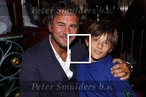Amsterdam 30 oktober 2018
Boekpresentatie boek Wim Kieft geschreven door Michiel v Egmond. Jan Hein Kuijpers met zijn zoon