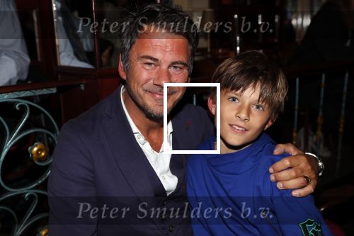 Amsterdam 30 oktober 2018
Boekpresentatie boek Wim Kieft geschreven door Michiel v Egmond. Jan Hein Kuijpers met zijn zoon