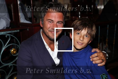 Amsterdam 30 oktober 2018
Boekpresentatie boek Wim Kieft geschreven door Michiel v Egmond. Jan Hein Kuijpers met zijn zoon
