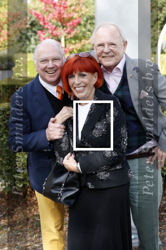 Woudenberg 8 oktober 2018
Herdenkingsdienst Anneke Gronloh in crematorium Woudenberg. Trea Dobbs en Jan Jochems en Ronnie Tober
