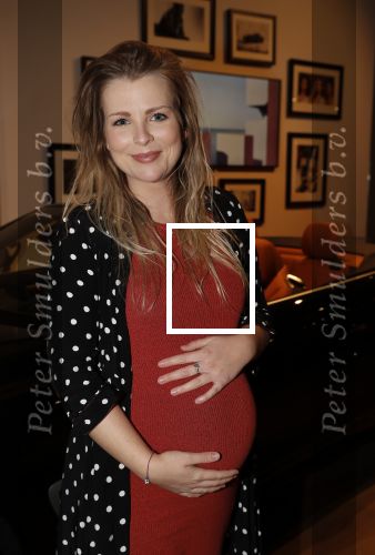 Amsterdam 30 oktober 2018
Boekpresentatie Kelly Weekers. Haar man John Ewbank reikte het eerste boek uit. Jennifer Ewbank zwanger