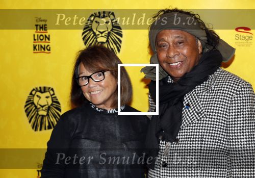 Scheveningen 17 oktober 2018
2 jaar de Lion King in het afas circustheater. Jimi Belmartin met zijn vrouw