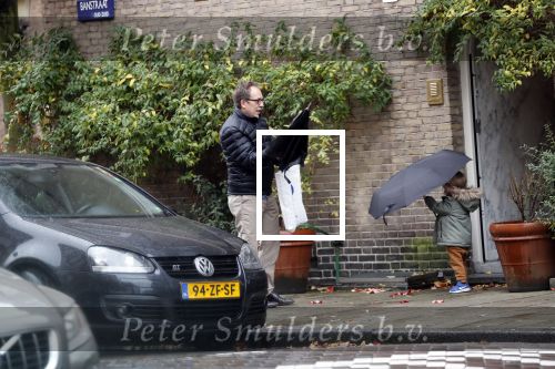 Amsterdam november 2018
Joost Nijsen heeft een relatie met de ex van Joost Zwagerman Maaike Pereboom. Maaike heeft een zoontje van Joost Zwagerman. Joost Nijsen woont in een huis in Amsterdam zuid.