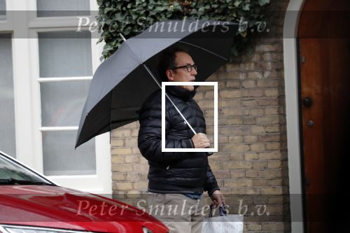 Amsterdam november 2018
Joost Nijsen heeft een relatie met de ex van Joost Zwagerman Maaike Pereboom. Maaike heeft een zoontje van Joost Zwagerman. Joost Nijsen woont in een huis in Amsterdam zuid.