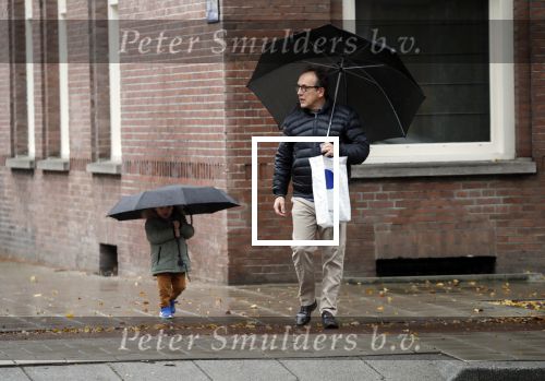 Amsterdam november 2018
Joost Nijsen heeft een relatie met de ex van Joost Zwagerman Maaike Pereboom. Maaike heeft een zoontje van Joost Zwagerman. Joost Nijsen woont in een huis in Amsterdam zuid.