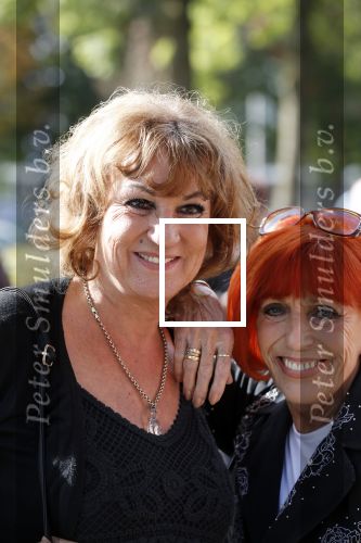 Woudenberg 8 oktober 2018
Herdenkingsdienst Anneke Gronloh in crematorium Woudenberg. Jose Hoebee en Ttrea Dobbs