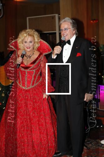 Hilversum 2 oktober 2018
Presentatie kerstshow met Xander de Buisonje Trijntje Oosterhuis Lee Towers Edsilia Rombley Karin Bloemen Danny de Munk en Anita Meier in de wisseloord studioâ€™s.