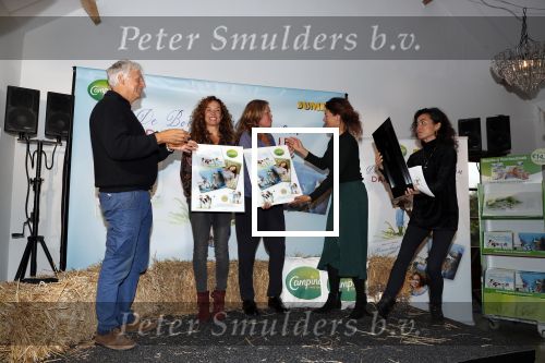 Hilversum 2 oktober 2018
Presentatie voorleesboeken van Katja Schuurman ism Jumbo en Campina. Birgit Schuurman overhandigt eerste exemplaren.