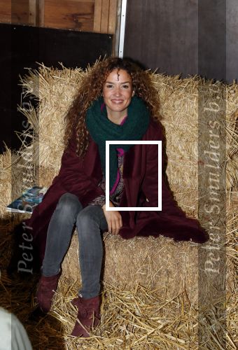 Hilversum 2 oktober 2018
Presentatie voorleesboeken van Katja Schuurman ism Jumbo en Campina. Birgit Schuurman overhandigt eerste exemplaren.