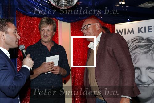 Amsterdam 30 oktober 2018
Boekpresentatie boek Wim Kieft geschreven door Michiel v Egmond. Kees Jansma krijgt het eerste boek