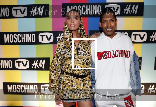 Amsterdam 5 november 2018
Presentatie samenwerking H&M en Moschino in escape. Kim  Feenstra kwam met een kennis