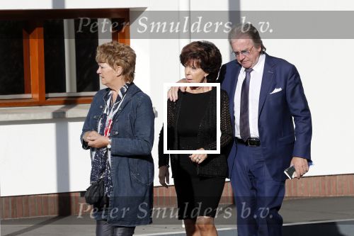 Leusden 4 en 5 oktober 2018
Herdenkingsdienst en crematie van Koos Alberts in crematorium Leusden. Lee Towers met zijn vrouw Laura