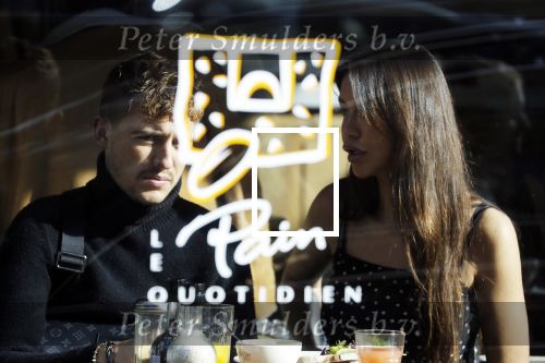Amsterdam 17 oktober 2018
Lil Kleine met zijn vriendin Jamie Vaes bij le pain Quotidien