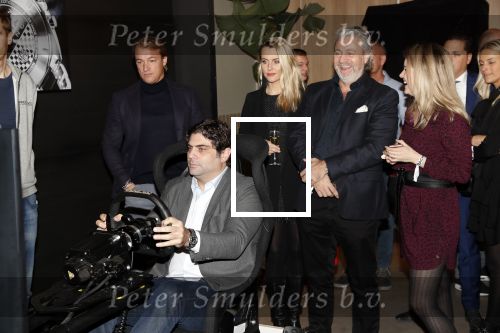 Amsterdam 13 november 2018
Presentatie TAG Heuer horloge van Max Verstappen in Hotel Arena. Robert Doornbos en Rob Kamphues doen de presentatie. Ralph Manheim met zijn vriendin Liza Sips en Mark Teurlings