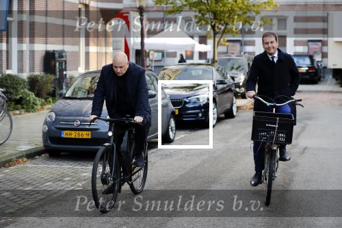 Amsterdam 27 oktober 2018
Lodewijk Asscher en Felix Rottenberg op de fiets.