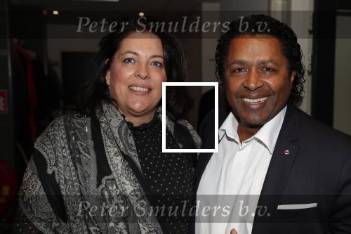 Hoofddorp 11 november 2018
Bram Biesterveld (Pommetje Horlepiep) viert zijn 80e verjaardag. Lou Prince met vrouw