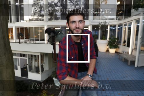 Hilversum 6 november 2018
Dries Roelvink interviewt voor Story Quincy Wilson Luc v Essen en Julia v Helvoirt uit het sbs6 programma house of Talent
