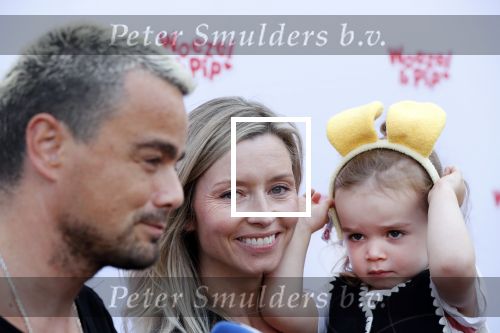Den Haag 14 oktober 2018
Premiere Woezel en pip in koninklijke schouwburg Den haag. Dinand en Lucy Woesthoff kwam met hun 2 jongste kinderen.