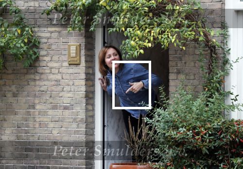 Amsterdam november 2018
Joost Nijsen heeft een relatie met de ex van Joost Zwagerman Maaike Pereboom. Maaike heeft een zoontje van Joost Zwagerman. Joost Nijsen woont in een huis in Amsterdam zuid.
