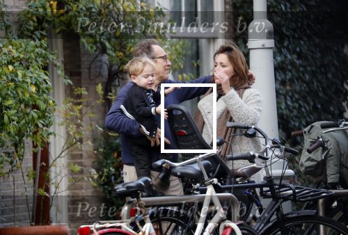 Amsterdam november 2018
Joost Nijsen heeft een relatie met de ex van Joost Zwagerman Maaike Pereboom. Maaike heeft een zoontje van Joost Zwagerman. Joost Nijsen woont in een huis in Amsterdam zuid.