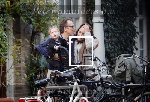 Amsterdam november 2018
Joost Nijsen heeft een relatie met de ex van Joost Zwagerman Maaike Pereboom. Maaike heeft een zoontje van Joost Zwagerman. Joost Nijsen woont in een huis in Amsterdam zuid.