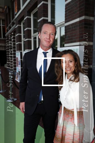 Amsterdam 4 oktober 2018
Gala ten bate van het Kluivert Dog rescue center op Curacao (patrick en Rosanna Kluivert) in het Pescana Hotel. Marc Schroder met zijn vrouw