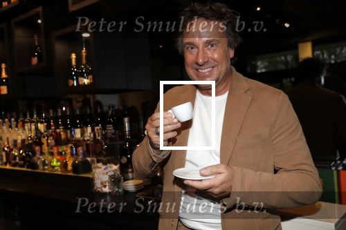 Amsterdam 30 oktober 2018
Boekpresentatie Kelly Weekers. Haar man John Ewbank reikte het eerste boek uit. Marco Borsato
