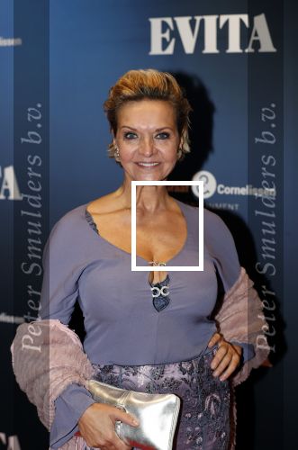 Amsterdam 22 augustus 2018
Premiere Evita in carre. Mariska v Kolck met een kennis
