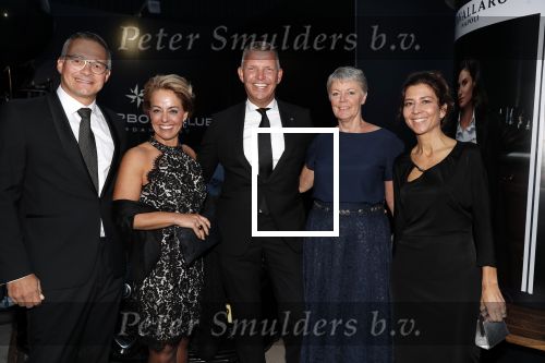 Amsterdam 8 oktober 2018
JFK Gala in de harbour Club. Wilfred Genee ontvangt uit handen van Prins Bernhard de prijs voor man van het jaar. Marieke Elsinga presenteert het gala. mark v Nieuwkerk met zijn vrouw en relaties