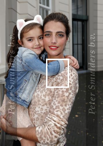 Den Haag 14 oktober 2018
Premiere Woezel en pip in koninklijke schouwburg Den haag. marvy Rieder met dochter en zus
