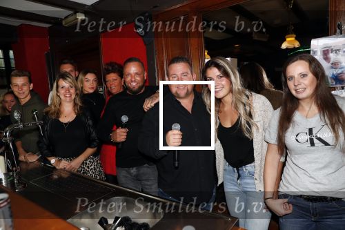 Sordrecht 24 oktober 2018
Opnames videoclip Michael v d Plas en Wesley de Bruin in de Blokkies