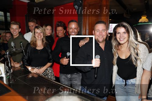 Sordrecht 24 oktober 2018
Opnames videoclip Michael v d Plas en Wesley de Bruin in de Blokkies