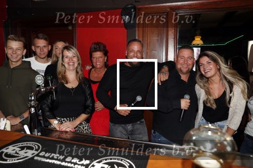 Sordrecht 24 oktober 2018
Opnames videoclip Michael v d Plas en Wesley de Bruin in de Blokkies