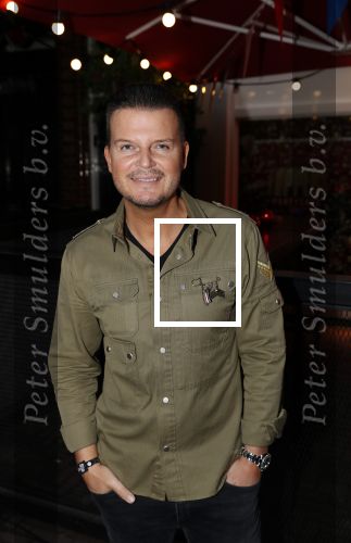 Amsterdam 5 november 2018
Opening Toppers party cafe met Jan Smit Jeroen v d Boom Rene Froger en Gerard Joling. Mike Peterson met vriendin