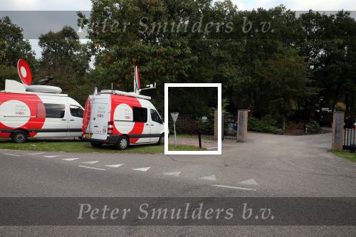 Leusden 4 en 5 oktober 2018
Herdenkingsdienst en crematie van Koos Alberts in crematorium Leusden. NOS straalwagen