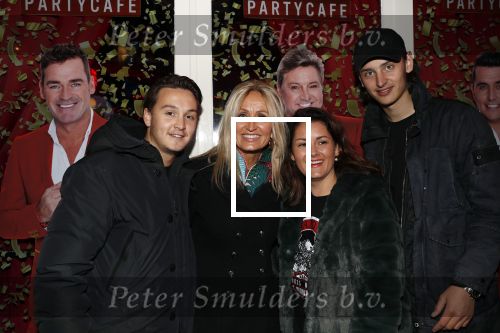 Amsterdam 5 november 2018
Opening Toppers party cafe met Jan Smit Jeroen v d Boom Rene Froger en Gerard Joling. Didier Maxim Natasja en Natasja Froger