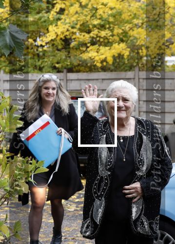 Hoofddorp 11 november 2018
Nelly Frijda met haar dochter bij feest Bram Biesterveld (Pommetje Horlepiep)