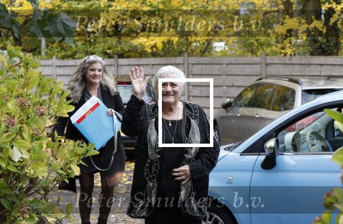 Hoofddorp 11 november 2018
Nelly Frijda met haar dochter bij feest Bram Biesterveld (Pommetje Horlepiep)