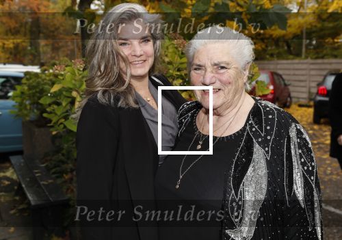 Hoofddorp 11 november 2018
Nelly Frijda met haar dochter bij feest Bram Biesterveld (Pommetje Horlepiep)