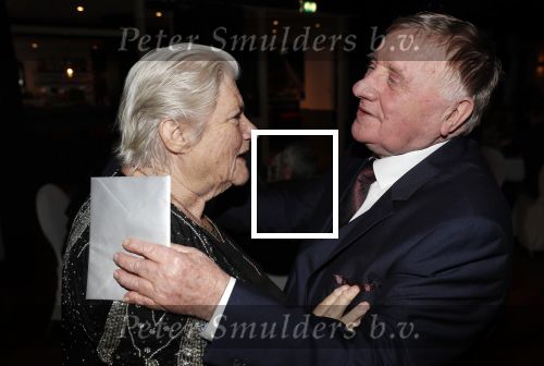 Hoofddorp 11 november 2018
Bram Biesterveld (Pommetje Horlepiep) viert zijn 80e verjaardag. Nelly Fryda met dochter