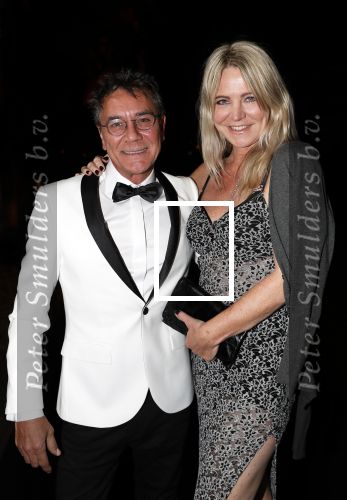 Muiden 10 november 2018
Daphne Deckers viert haar 50e verjaardag . Haar man Richard Krajicek en kinderen Emma en Alec zijn natuurlijk aanwezig. Nick v Ormondt met vriendin