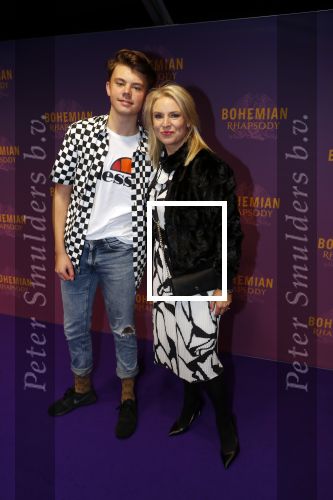 Amsterdam 30 oktober 2018
Premiere Bohemian Rhapsody in tuschinski. Pernille la Lau met zoon
