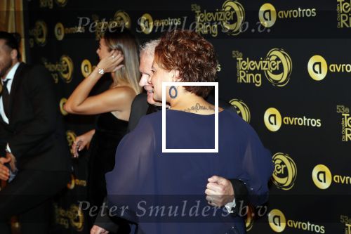 Amsterdam 11 oktober 2018
Uitreiking televizierring in AFAS LIVE.
Beau v Erven Dorens in de grote winnaar. Peter jan Rens met zijn vrouw Verginia