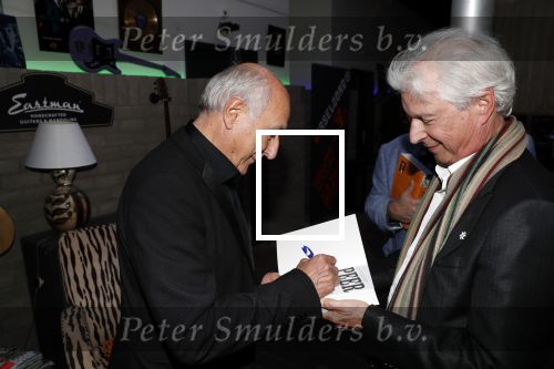 Hilversum 8 oktober 2018
Boek presentatie Peter Koelewijn bij wisseloord studioï¿½s. Het boek is geschreven door Tjerk Lammers.
Peter Koelewijn en Boudewijn de Groot