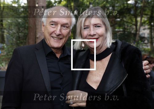 Hilversum 8 oktober 2018
Boek presentatie Peter Koelewijn bij wisseloord studioï¿½s. Het boek is geschreven door Tjerk Lammers.
Peter Koelewijn en Els Koelewijn