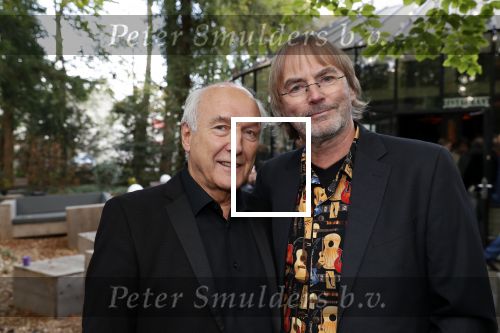 Hilversum 8 oktober 2018
Boek presentatie Peter Koelewijn bij wisseloord studioâ€™s. Het boek is geschreven door Tjerk Lammers.