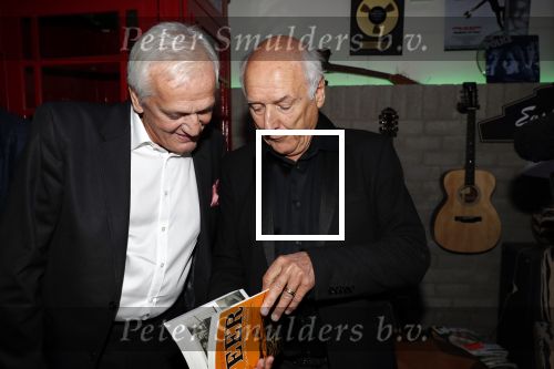 Hilversum 8 oktober 2018
Boek presentatie Peter Koelewijn bij wisseloord studioï¿½s. Het boek is geschreven door Tjerk Lammers.
Peter Koelewijn met Piet Roelen