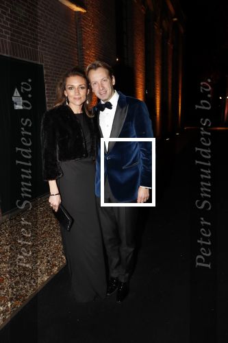 Muiden 10 november 2018
Daphne Deckers viert haar 50e verjaardag . Haar man Richard Krajicek en kinderen Emma en Alec zijn natuurlijk aanwezig. Prins Floris en prinses Aimee